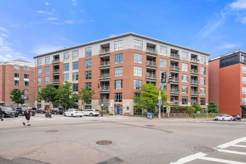 2 bed, 2 bath apartment for rent at 150 Dorchester Ave Unit 611, South Boston — photo 38 of 38