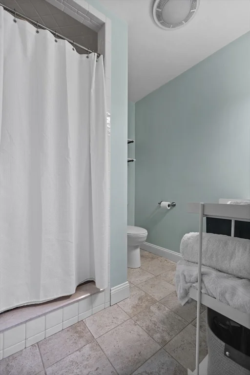 2 bed, 2 bath apartment for rent at 150 H St Unit 3, Boston — photo 13 of 17