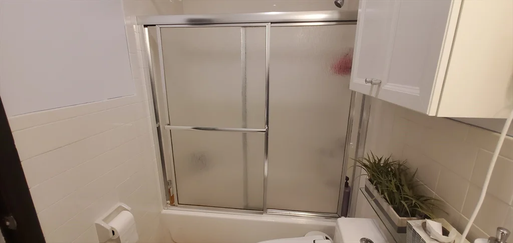3 bed, 2 bath apartment for rent at 150 Kenrick St Unit 4, Brighton — photo 5 of 13