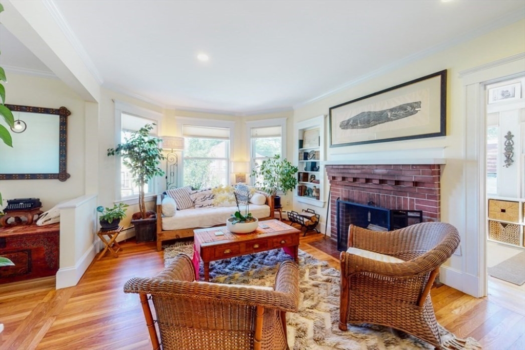 2 bed, 2 bath apartment for rent at 150 Lakeview Ave Unit 2, West Cambridge — photo 5 of 30