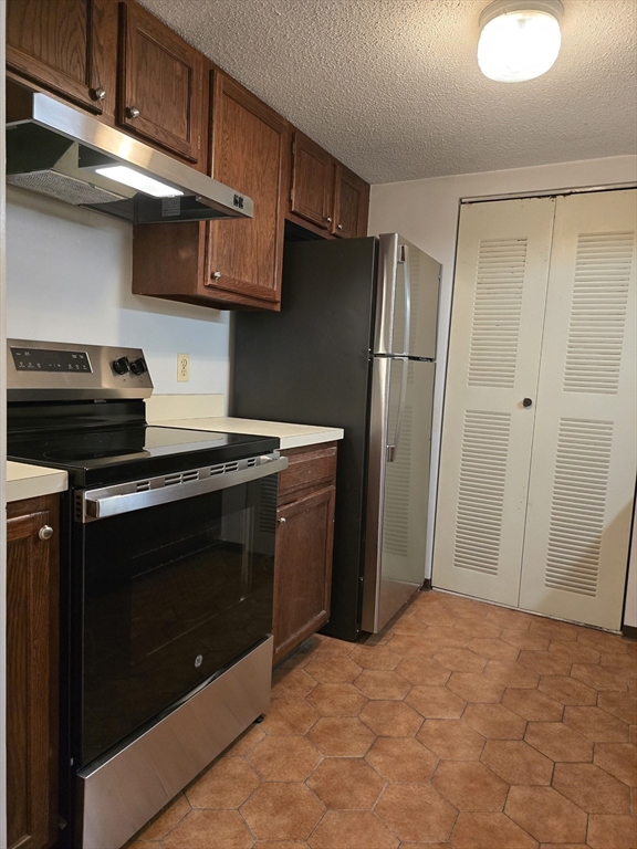 1 bed, 1 bath apartment for rent at 150 Lewis St Unit 206, Lynn — photo 12 of 14