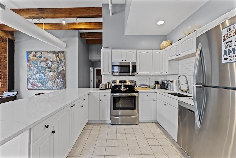2 bed, 1 bath apartment for rent at 150 Lincoln St Unit 2A, Boston — photo 14 of 26