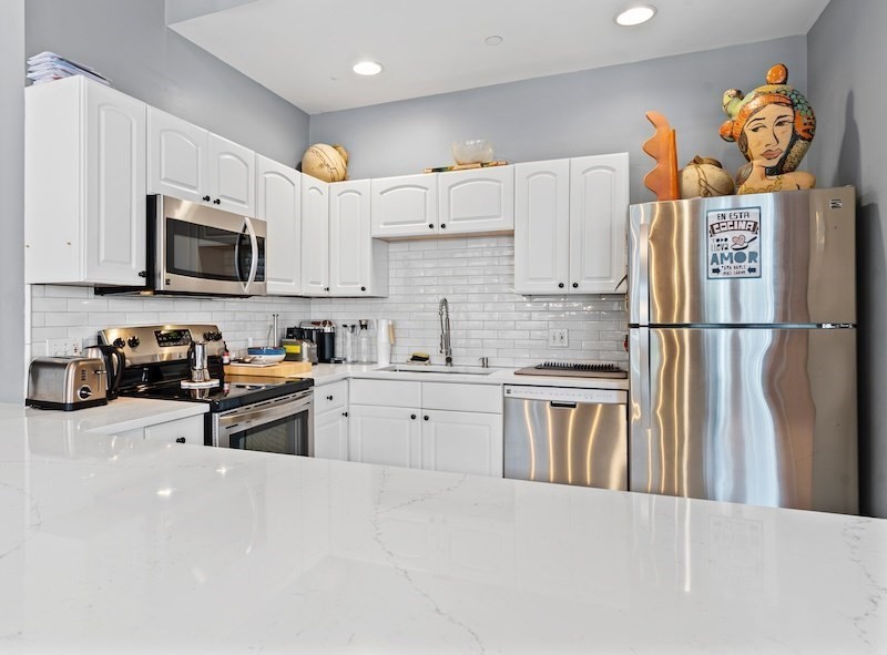 2 bed, 1 bath apartment for rent at 150 Lincoln St Unit 2A, Boston — photo 15 of 26