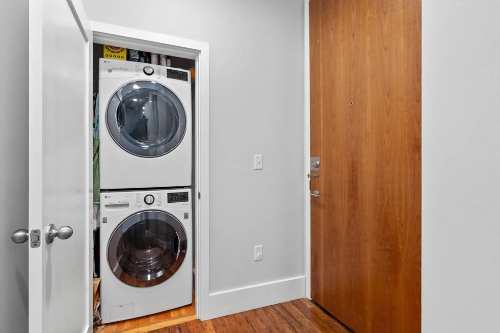 3 bed, 2 bath apartment for rent at 150 Lincoln St Unit 6A, Leather District — photo 13 of 15