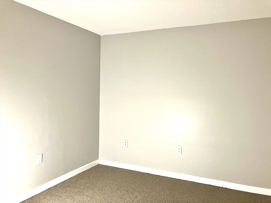 1 bed, 1 bath apartment for rent at 150 Lynnway Unit 103, Lynn — photo 15 of 17