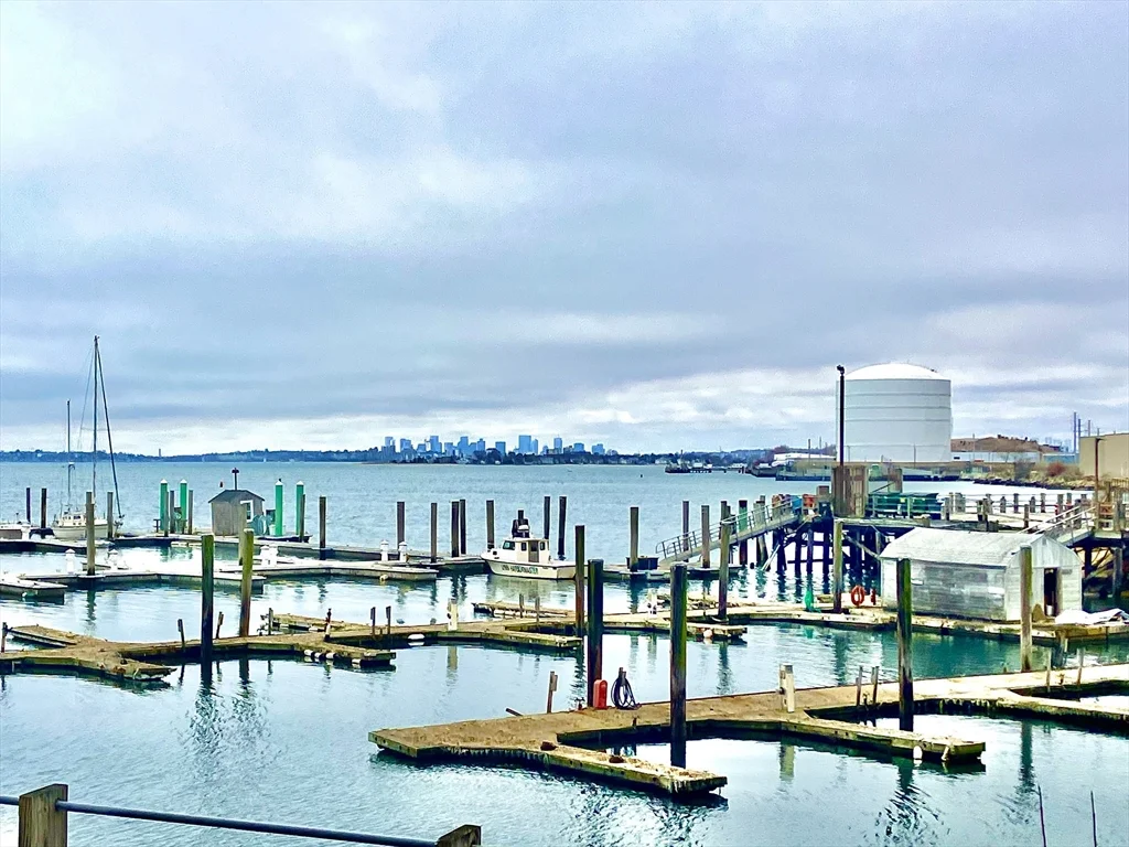1 bed, 1 bath apartment for rent at 150 Lynnway Unit 103, Lynn — photo 3 of 17