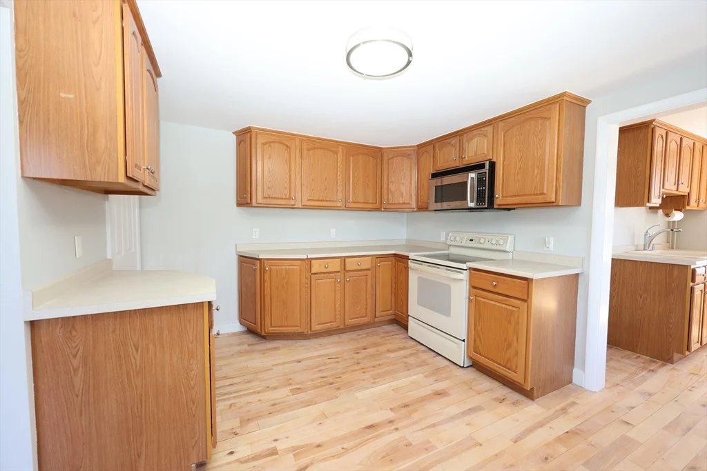 2 bed, 2 bath apartment for rent at 150 Neponset St Unit 150, Canton — photo 1 of 27
