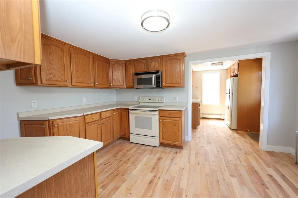 2 bed, 2 bath apartment for rent at 150 Neponset St Unit 150, Canton — photo 2 of 27