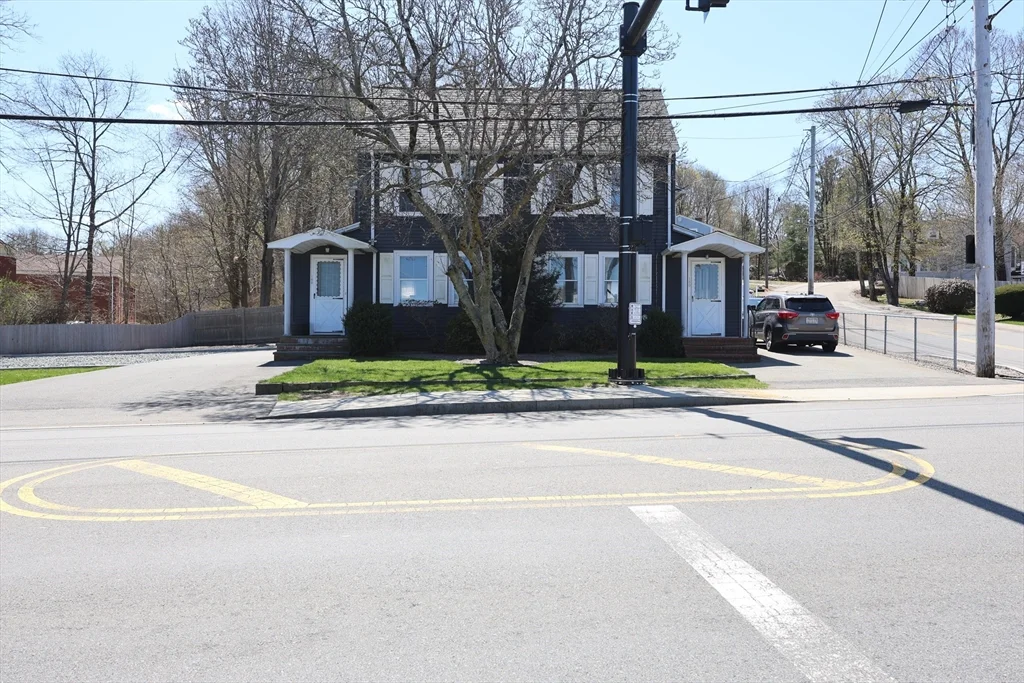 2 bed, 2 bath apartment for rent at 150 Neponset St Unit 150, Canton — photo 22 of 27