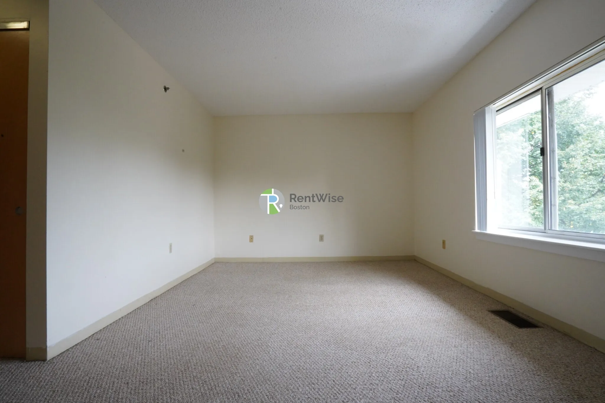 2 bed, 1.5 bath apartment for rent at 150 North Beacon St Unit A4, Oak Square — photo 16 of 18