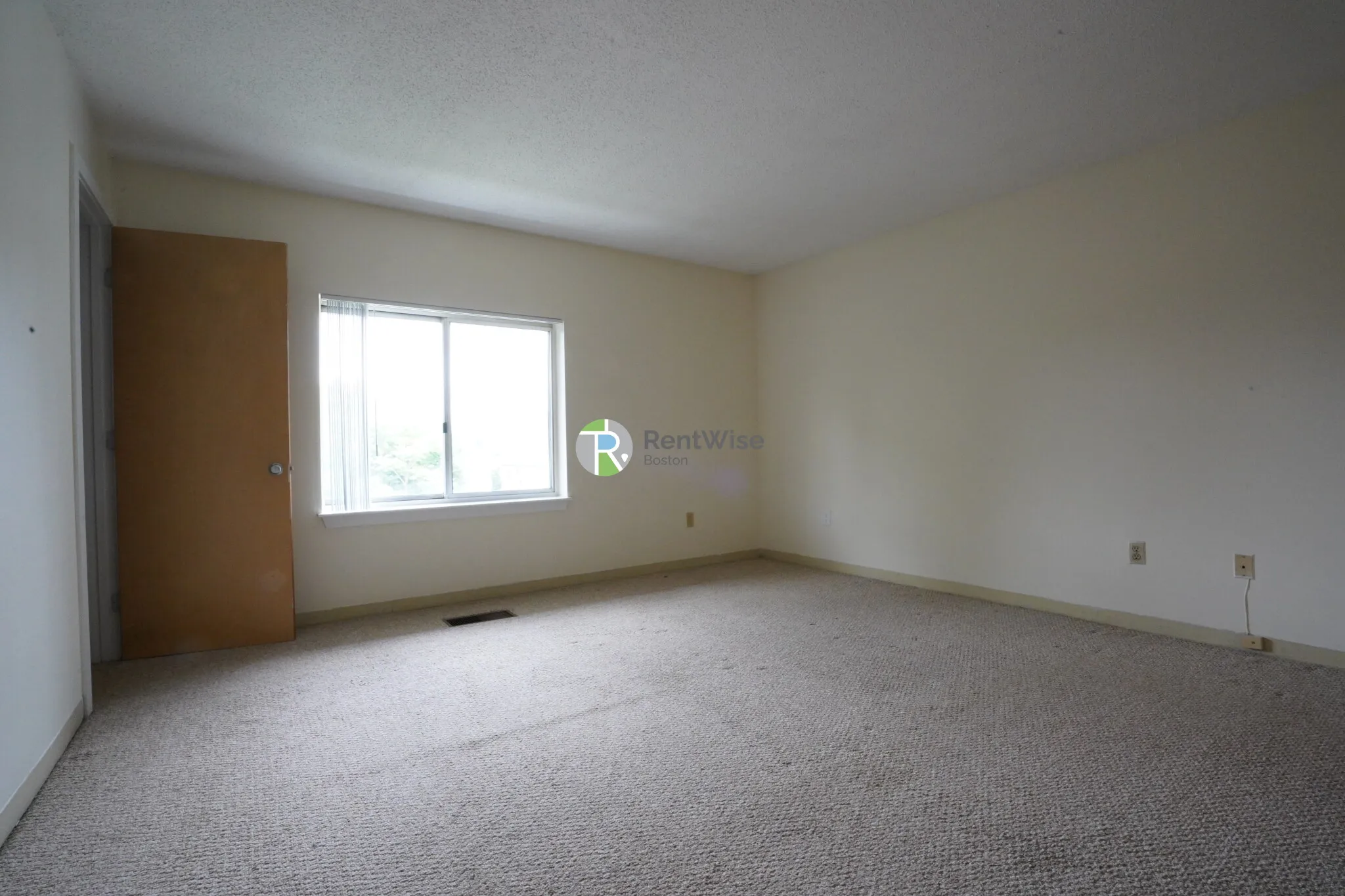 2 bed, 1.5 bath apartment for rent at 150 North Beacon St Unit A4, Oak Square — photo 11 of 18