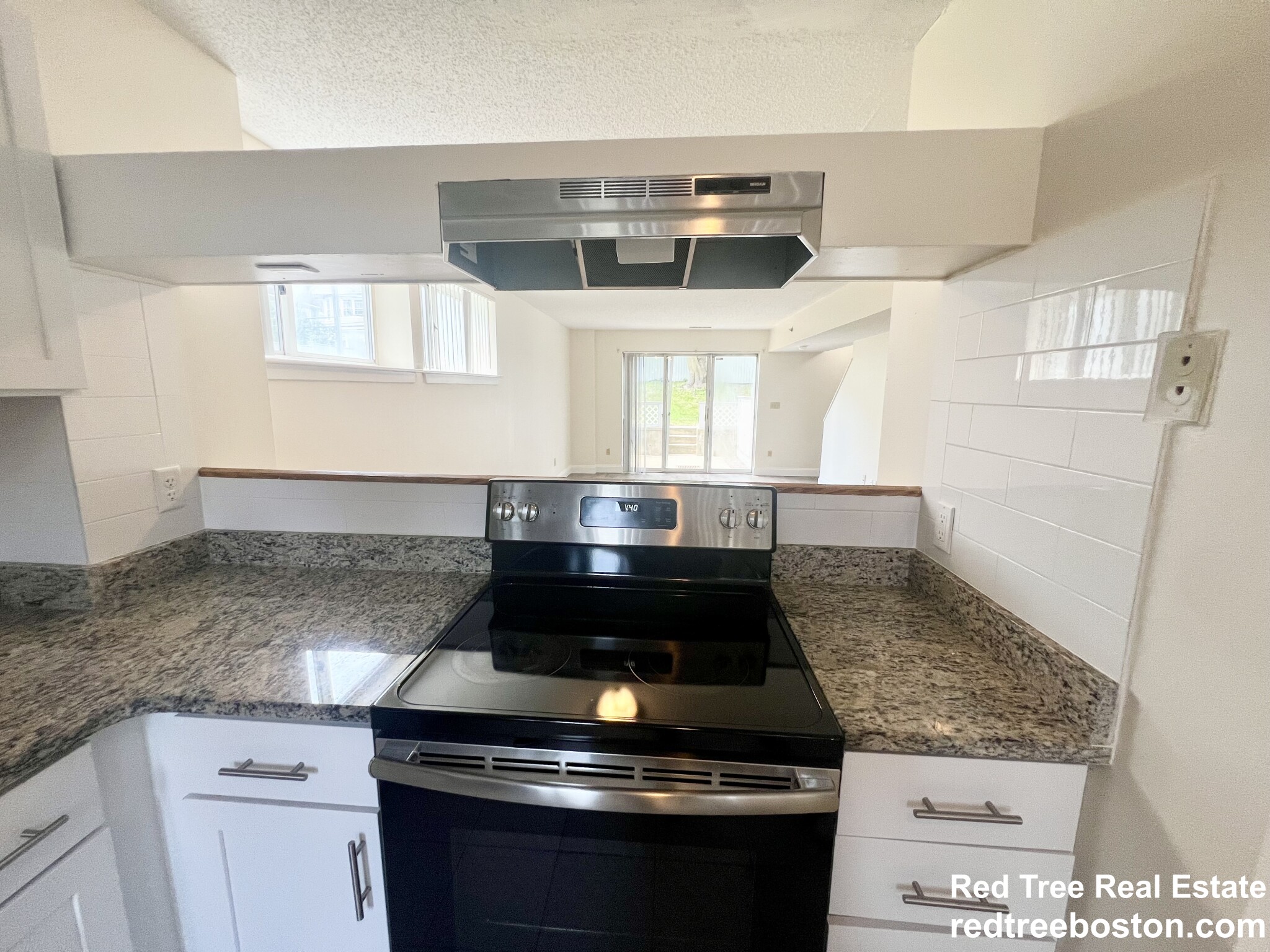 2 bed, 1.5 bath apartment for rent at 150 North Beacon St Unit B2, Brighton — photo 2 of 25