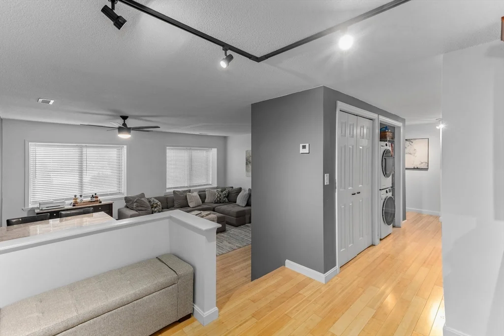 2 bed, 1 bath apartment for rent at 150 Rumford Ave Unit 123, Mansfield — photo 8 of 20