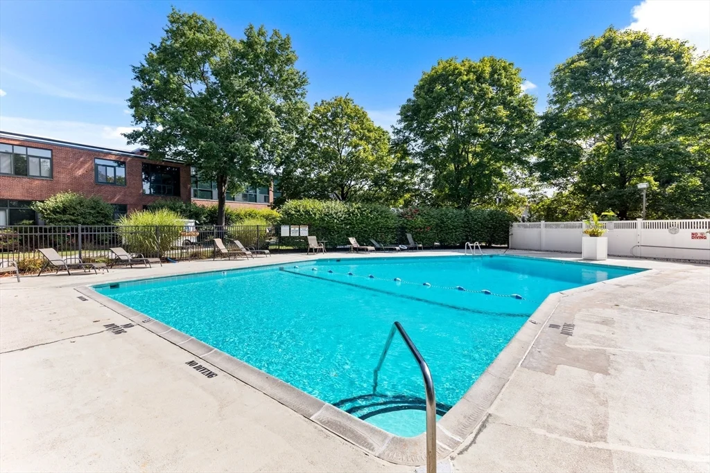 2 bed, 1 bath apartment for rent at 150 Rumford Ave Unit 123, Mansfield — photo 15 of 20