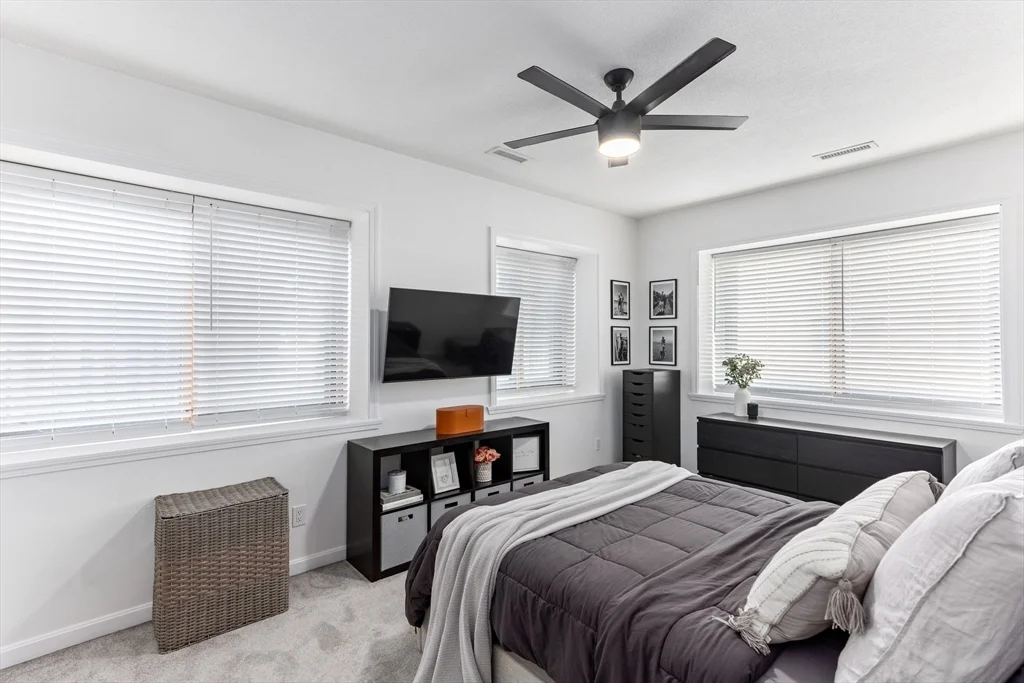 2 bed, 1 bath apartment for rent at 150 Rumford Ave Unit 123, Mansfield — photo 11 of 20