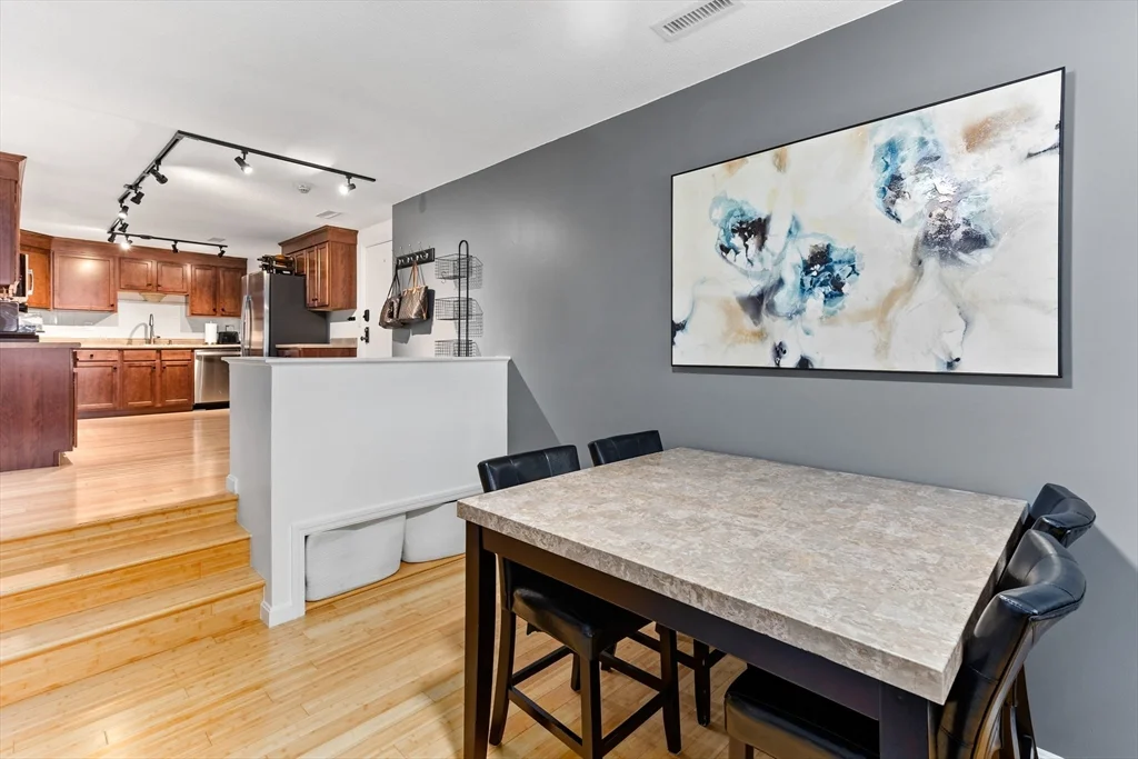 2 bed, 1 bath apartment for rent at 150 Rumford Ave Unit 123, Mansfield — photo 4 of 20