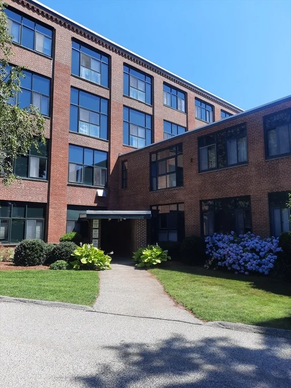 2 bed, 2 bath apartment for rent at 150 Rumford Ave Unit 215, Mansfield — photo 1 of 7
