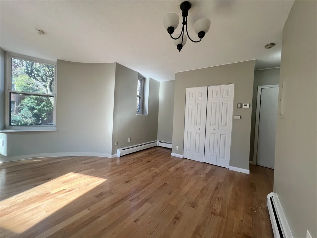 Studio bed, 1 bath apartment for rent at 150 Saint Botolph St Unit 12, Back Bay — photo 3 of 9