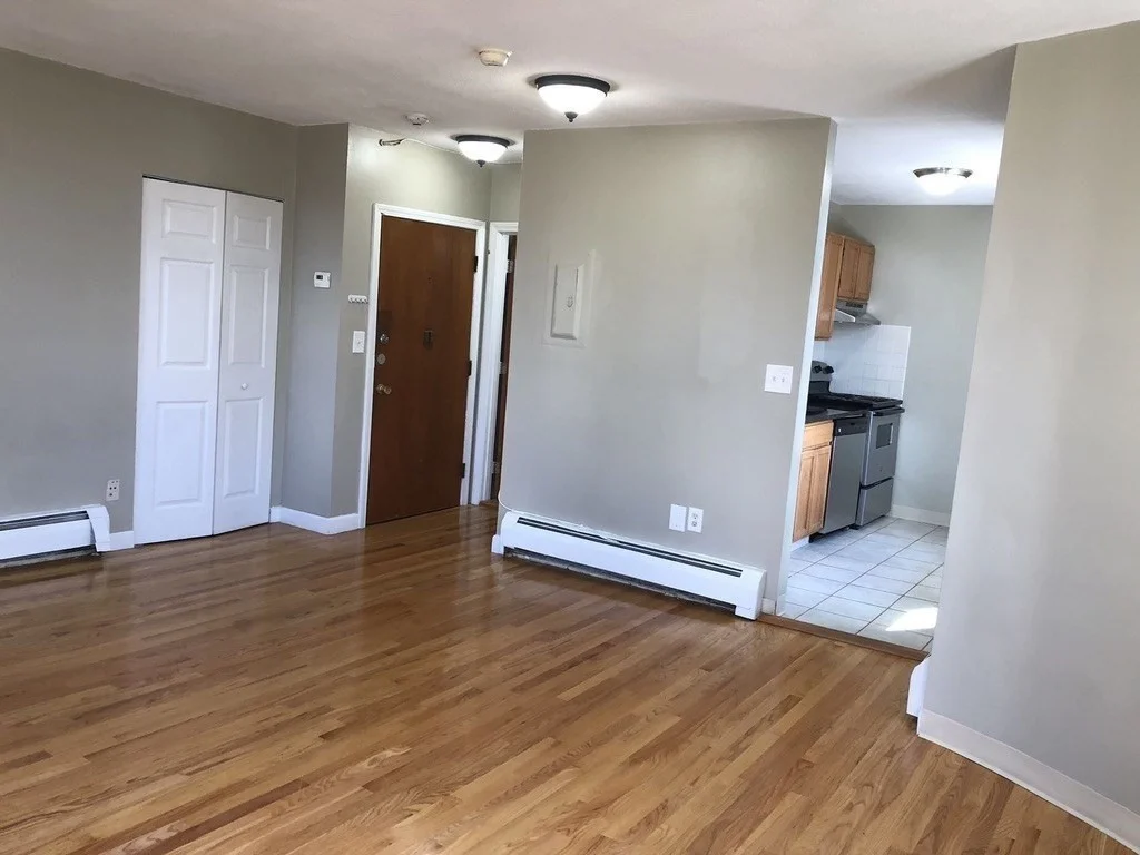 Studio bed, 1 bath apartment for rent at 150 Saint Botolph St Unit 32, Back Bay — photo 4 of 8