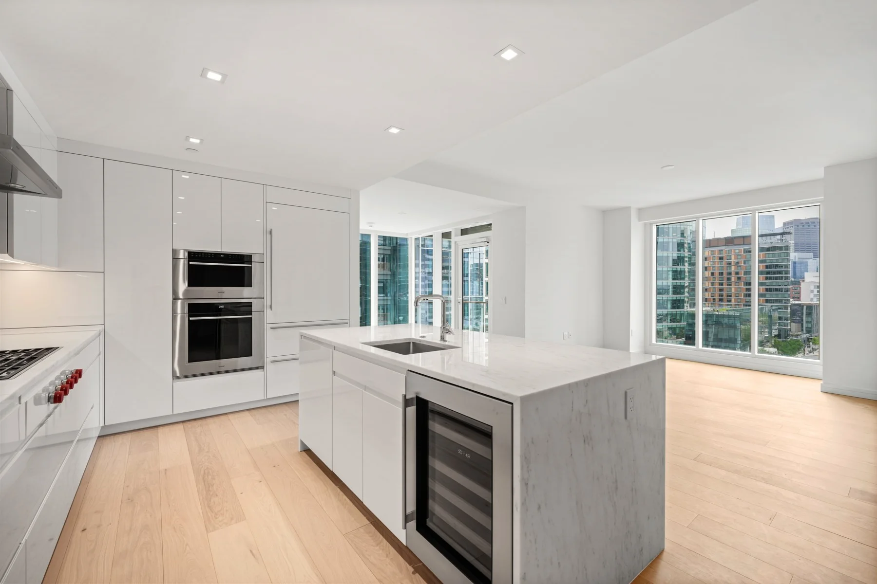 2 bed, 2 bath apartment for rent at 150 Seaport Blvd Unit 10B, South Boston — photo 5 of 39