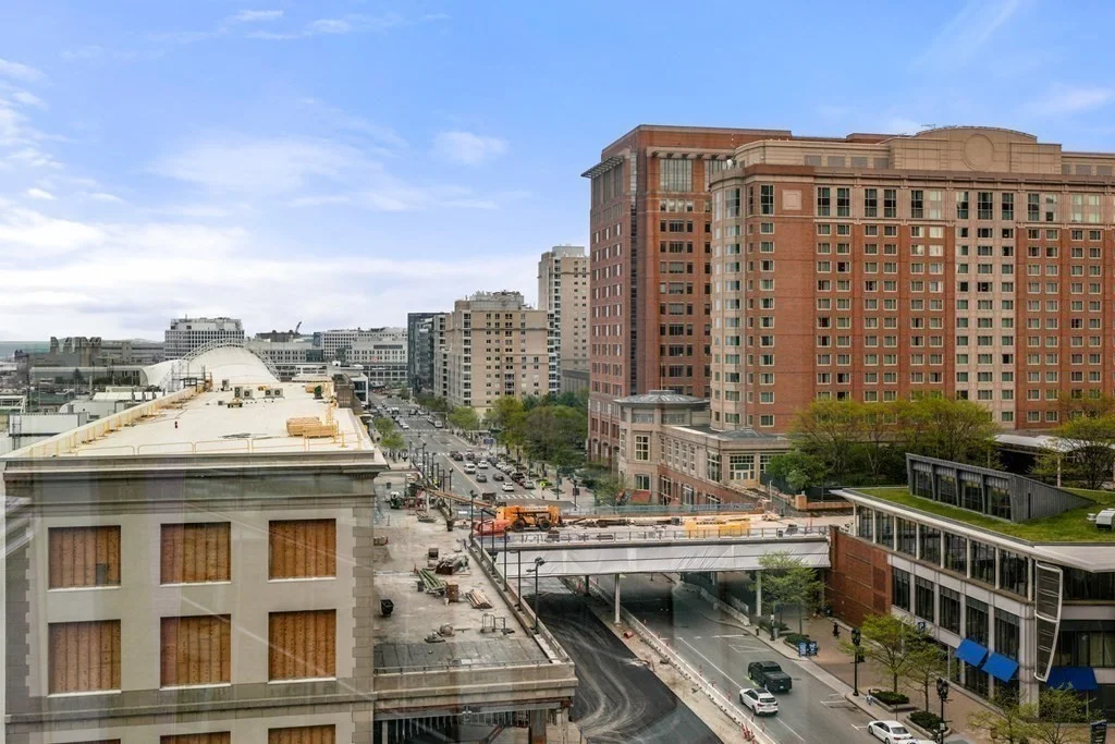 1 bed, 1 bath apartment for rent at 150 Seaport Blvd Unit 10F, Seaport District — photo 2 of 32
