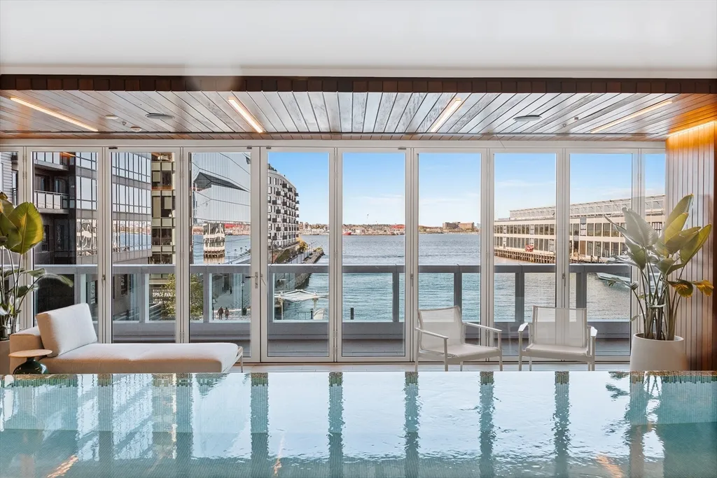 2 bed, 2 bath apartment for rent at 150 Seaport Blvd Unit 14B, Seaport District — photo 38 of 42