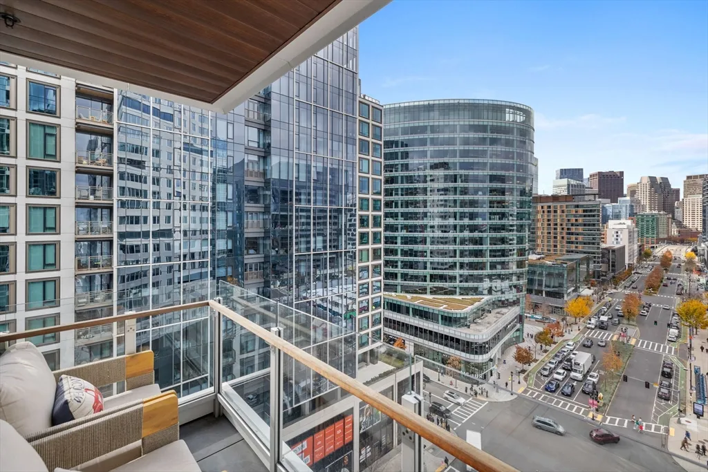 2 bed, 2 bath apartment for rent at 150 Seaport Blvd Unit 14B, Seaport District — photo 30 of 42