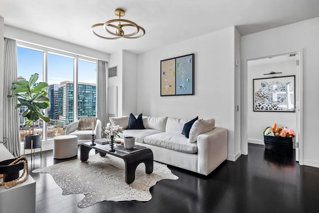 2 bed, 2 bath apartment for rent at 150 Seaport Blvd Unit 14B, Seaport District — photo 6 of 42
