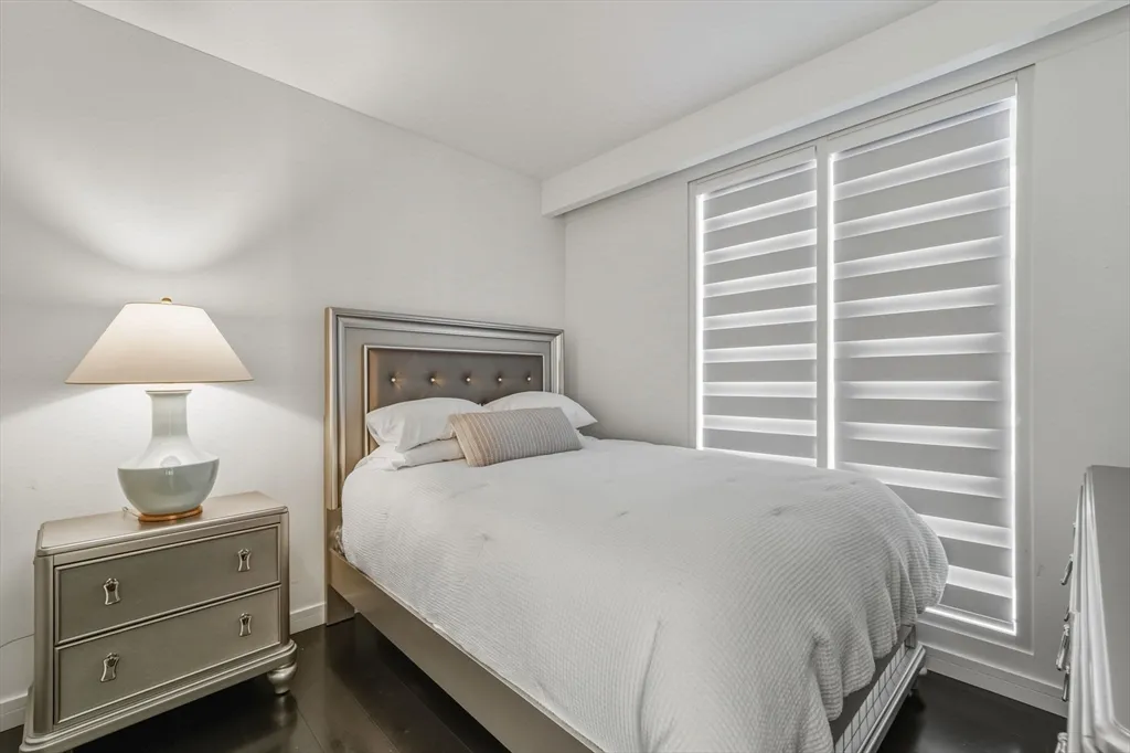 2 bed, 2 bath apartment for rent at 150 Seaport Blvd Unit 17C, Seaport District — photo 12 of 35