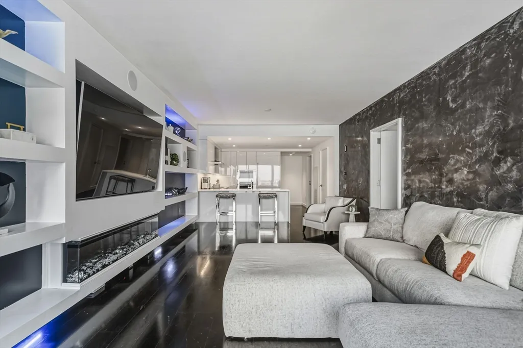 2 bed, 2 bath apartment for rent at 150 Seaport Blvd Unit 17C, Seaport District — photo 5 of 35