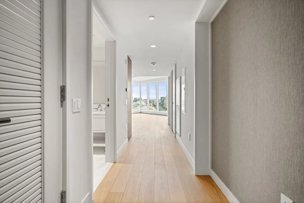 1 bed, 1 bath apartment for rent at 150 Seaport Blvd Unit 7F, Seaport District — photo 7 of 24