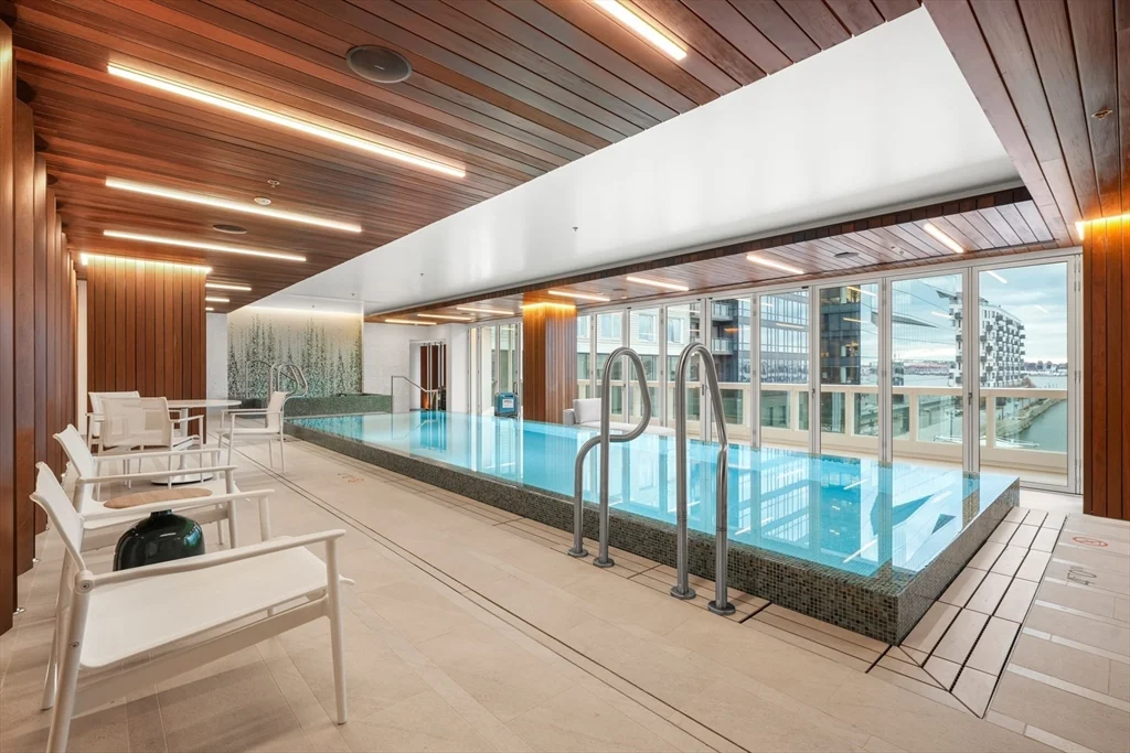 2 bed, 2 bath apartment for rent at 150 Seaport Blvd Unit 9B, Seaport District — photo 34 of 40
