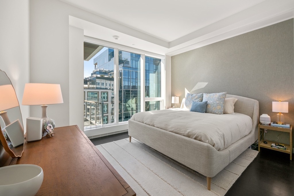 1 bed, 1 bath apartment for rent at 150 Seaport Blvd Unit PH1A, Seaport District — photo 11 of 36