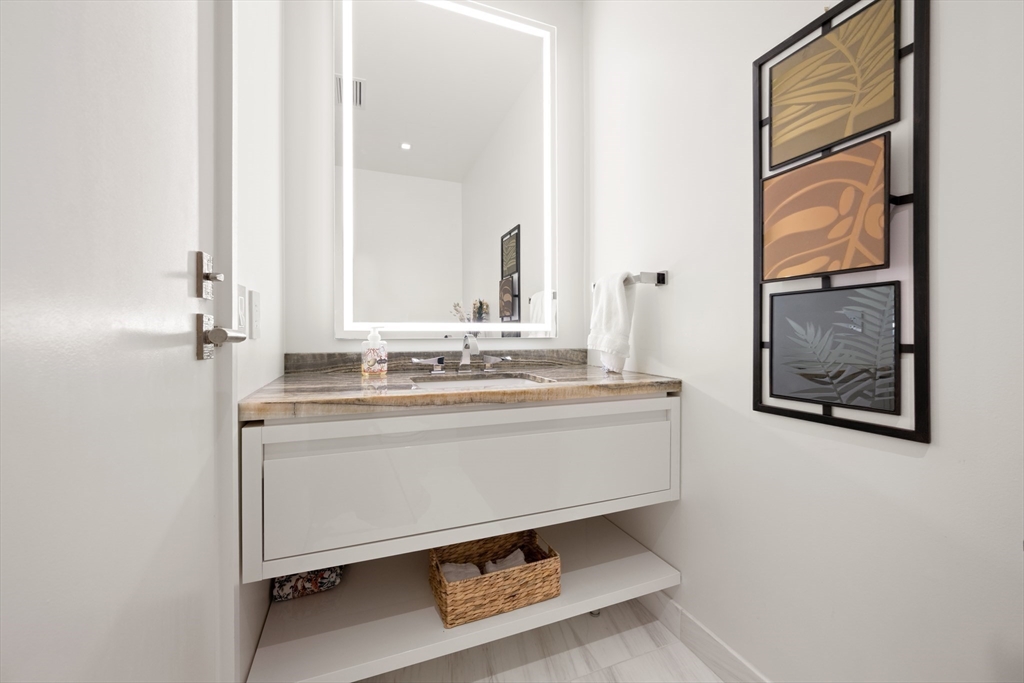 1 bed, 1 bath apartment for rent at 150 Seaport Blvd Unit PH1A, Seaport District — photo 21 of 36