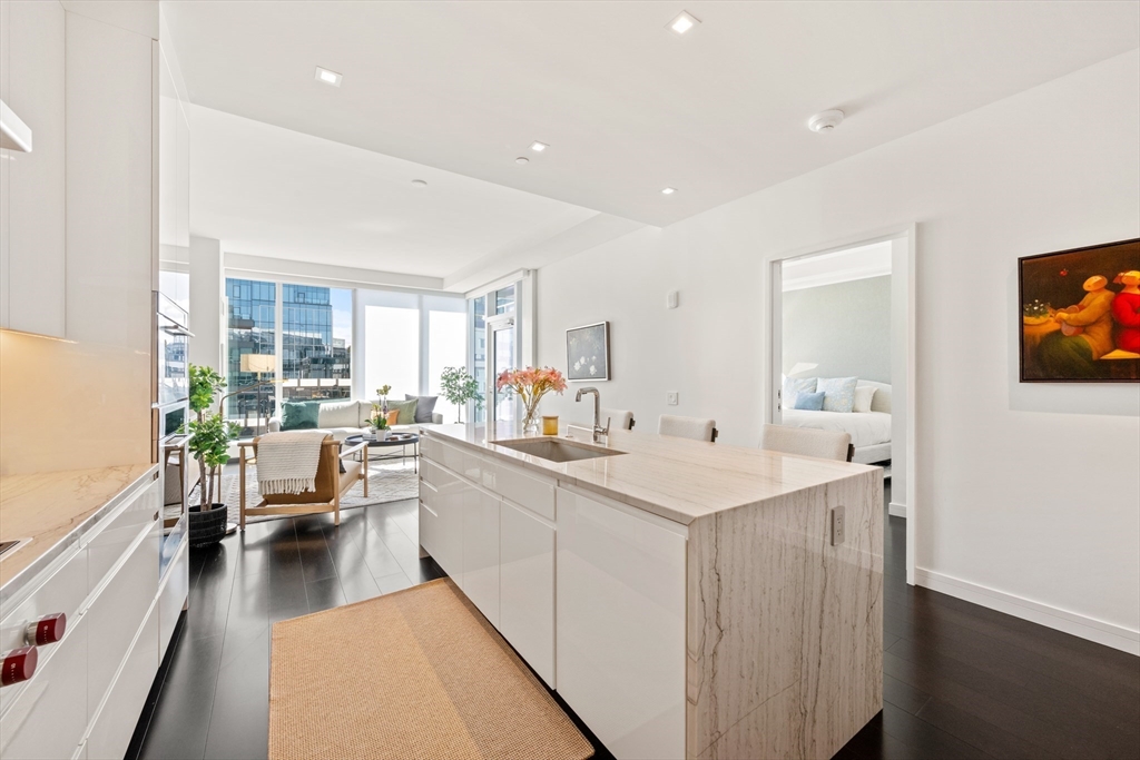 1 bed, 1 bath apartment for rent at 150 Seaport Blvd Unit PH1A, Seaport District — photo 9 of 36
