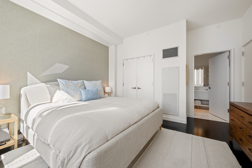 1 bed, 1 bath apartment for rent at 150 Seaport Blvd Unit PH1A, Seaport District — photo 12 of 36
