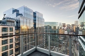 1 bed, 1 bath apartment for rent at 150 Seaport Blvd Unit PH1A, Seaport District — photo 15 of 36