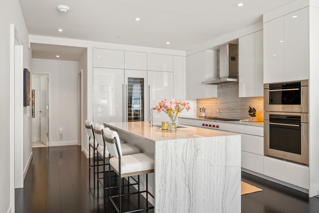 1 bed, 1 bath apartment for rent at 150 Seaport Blvd Unit PH1A, Seaport District — photo 4 of 36