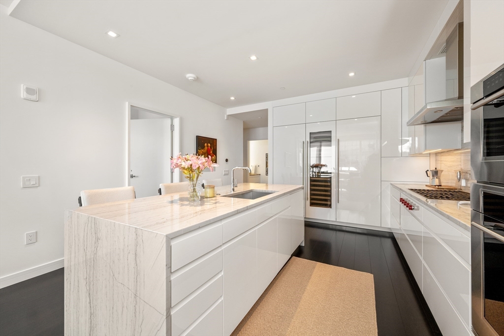 1 bed, 1 bath apartment for rent at 150 Seaport Blvd Unit PH1A, Seaport District — photo 10 of 36