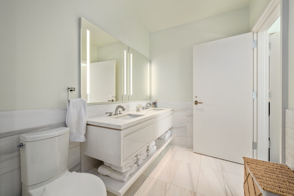 1 bed, 1 bath apartment for rent at 150 Seaport Blvd Unit PH1A, Seaport District — photo 19 of 36