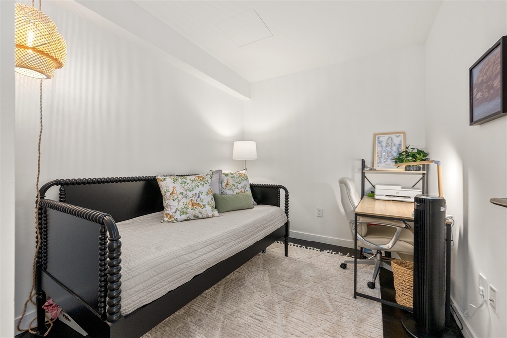 1 bed, 1 bath apartment for rent at 150 Seaport Blvd Unit PH1A, Seaport District — photo 20 of 36