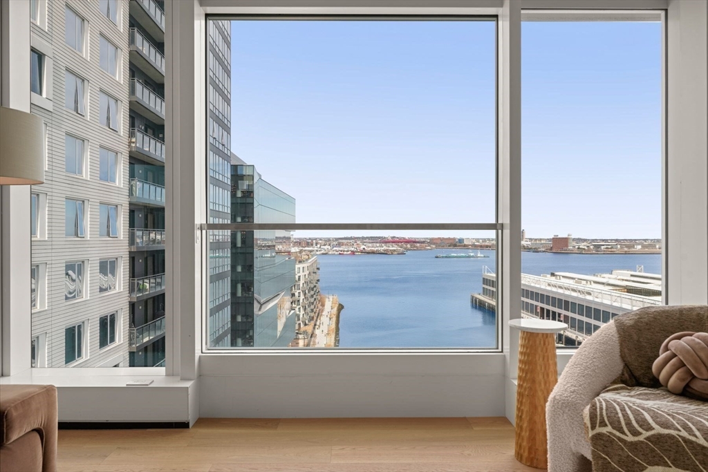 3 bed, 3 bath apartment for rent at 150 Seaport Boulevard Unit 15CD, Seaport District — photo 8 of 41