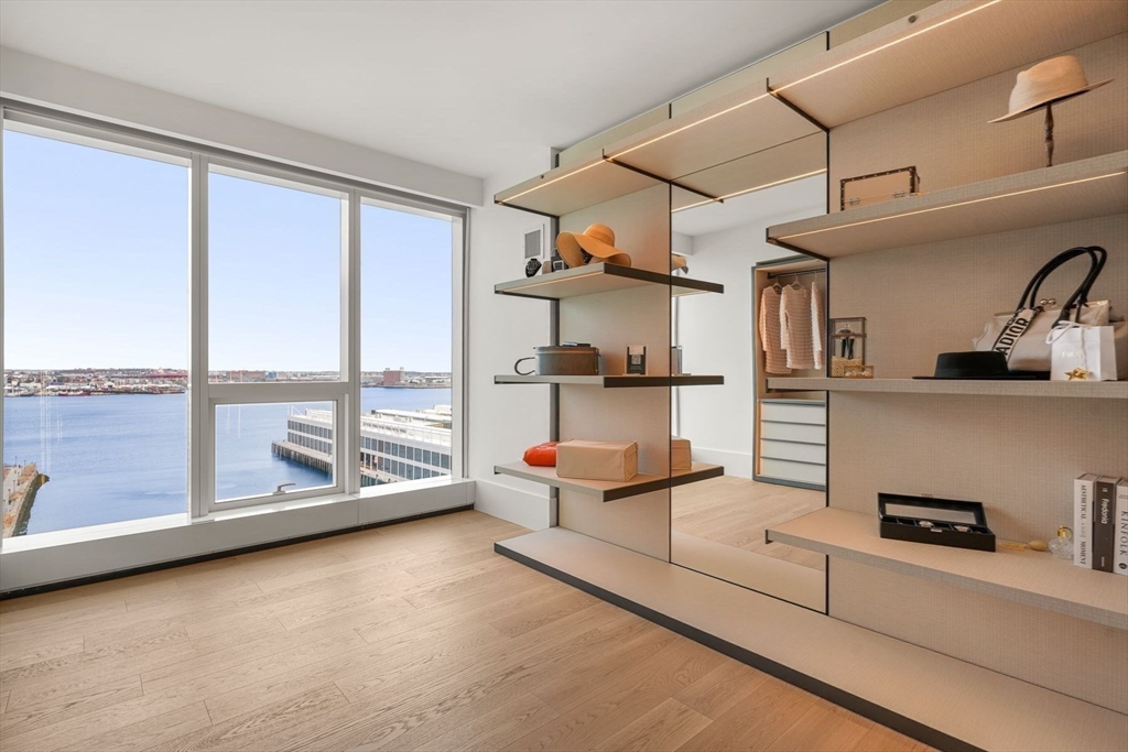 3 bed, 3 bath apartment for rent at 150 Seaport Boulevard Unit 15CD, Seaport District — photo 24 of 41