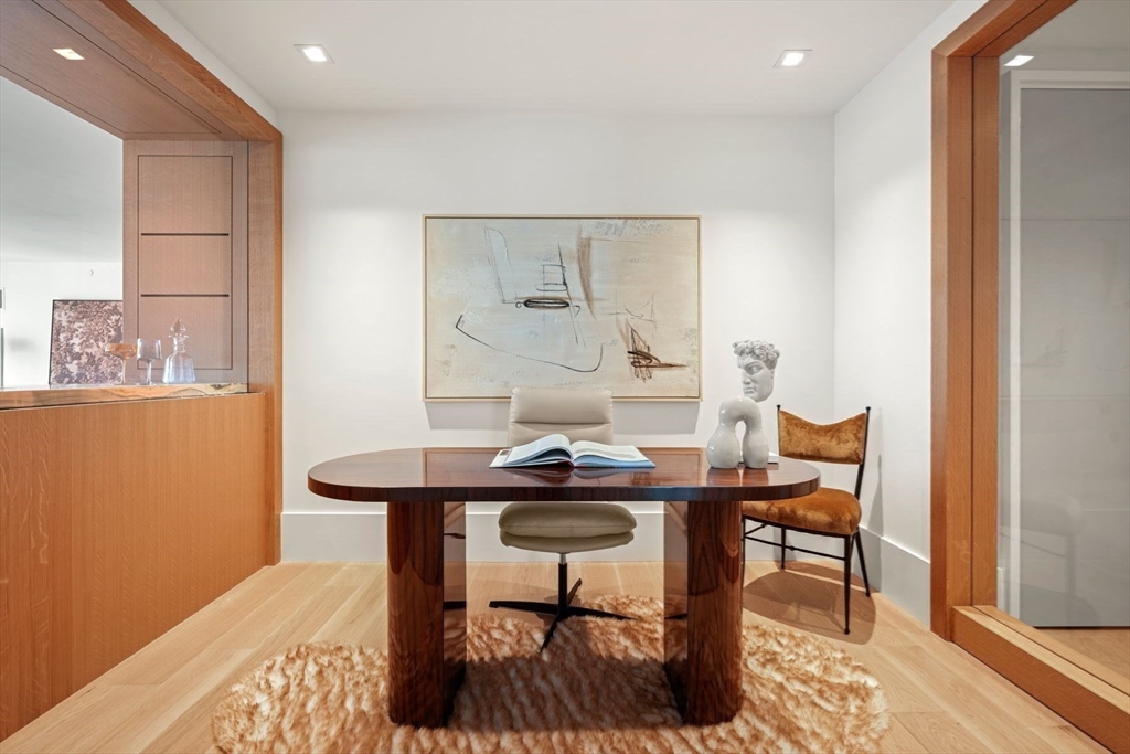 3 bed, 3 bath apartment for rent at 150 Seaport Boulevard Unit 15CD, Seaport District — photo 16 of 41