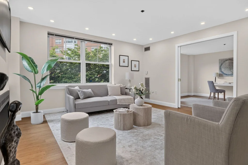3 bed, 2 bath apartment for rent at 150 Staniford St Unit 331, West End — photo 3 of 24