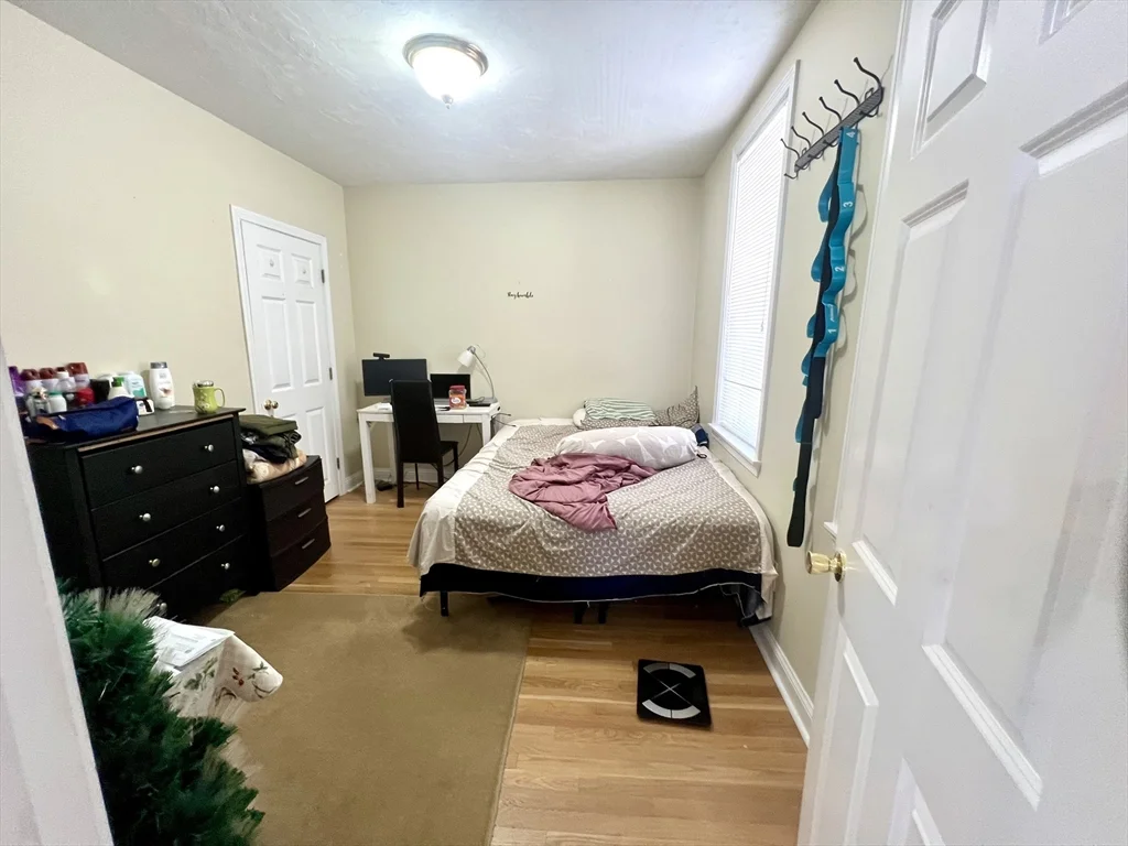 2 bed, 1 bath apartment for rent at 150 Sumner St Unit 1, Quincy — photo 12 of 13
