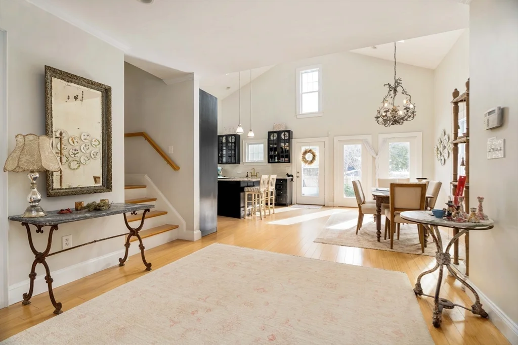 3 bed, 2 bath apartment for rent at 150 Vassal Ln, Cambridge — photo 5 of 32