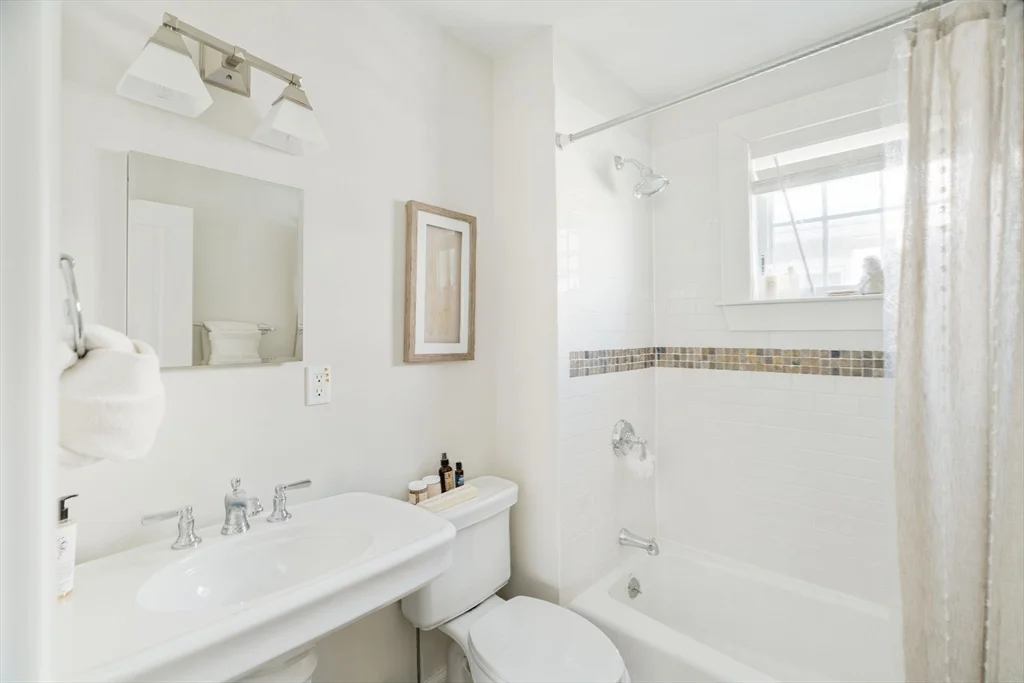3 bed, 2 bath apartment for rent at 150 Vassal Ln, Cambridge — photo 21 of 32