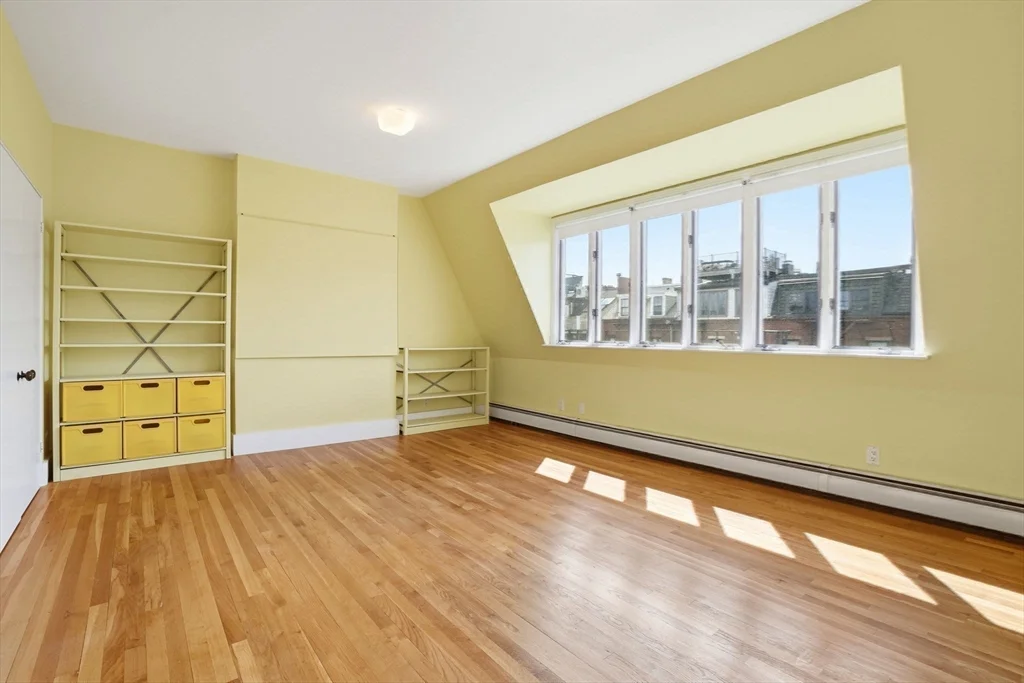 4 bed, 2 bath apartment for rent at 150 W Concord St Unit 2, South End — photo 19 of 28