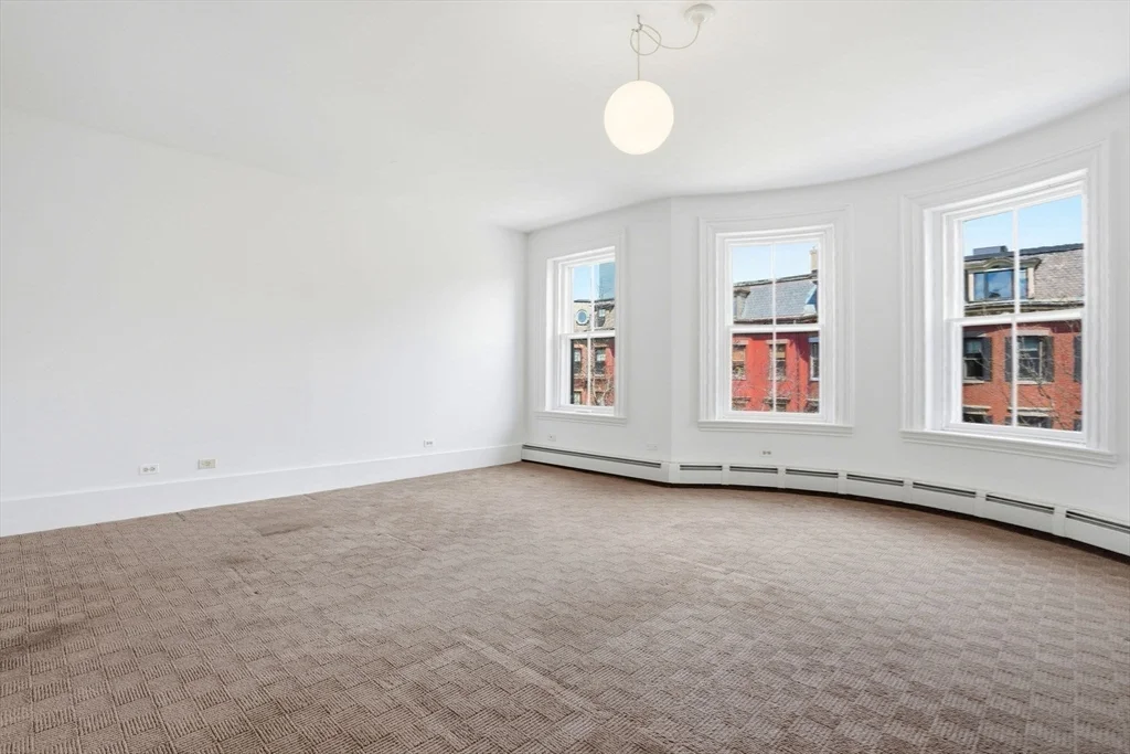 4 bed, 2 bath apartment for rent at 150 W Concord St Unit 2, South End — photo 14 of 28